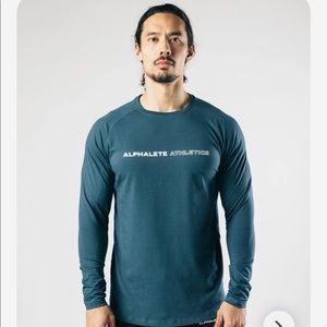 Alphalete Long Sleeve Tee Fitted Cyclone